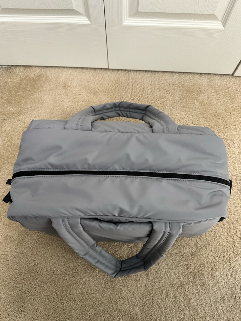 CALPAK Luka Duffel Travel Bag in Gray GUC Top Rated Travel Bag Retails $138 - Picture 10 of 15